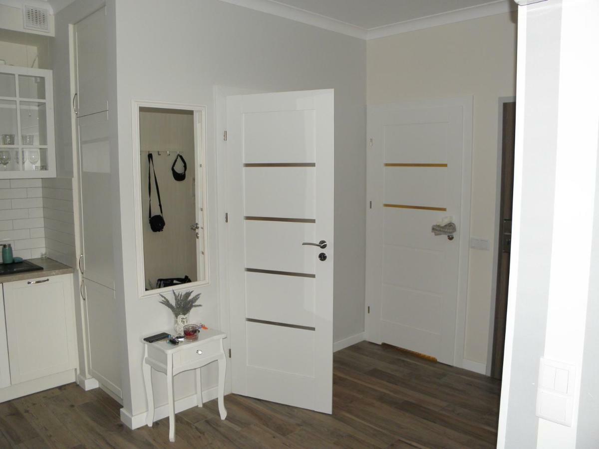Apartament Z Ogrodkiem Pobierowo Exterior photo